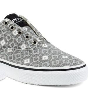 Sperry Shoes - Sperry Top-Sider Striper CVO Canvas Sneaker A Sperry Shoes - Sperry Top-Sider Striper CVO Canvas Sneaker A